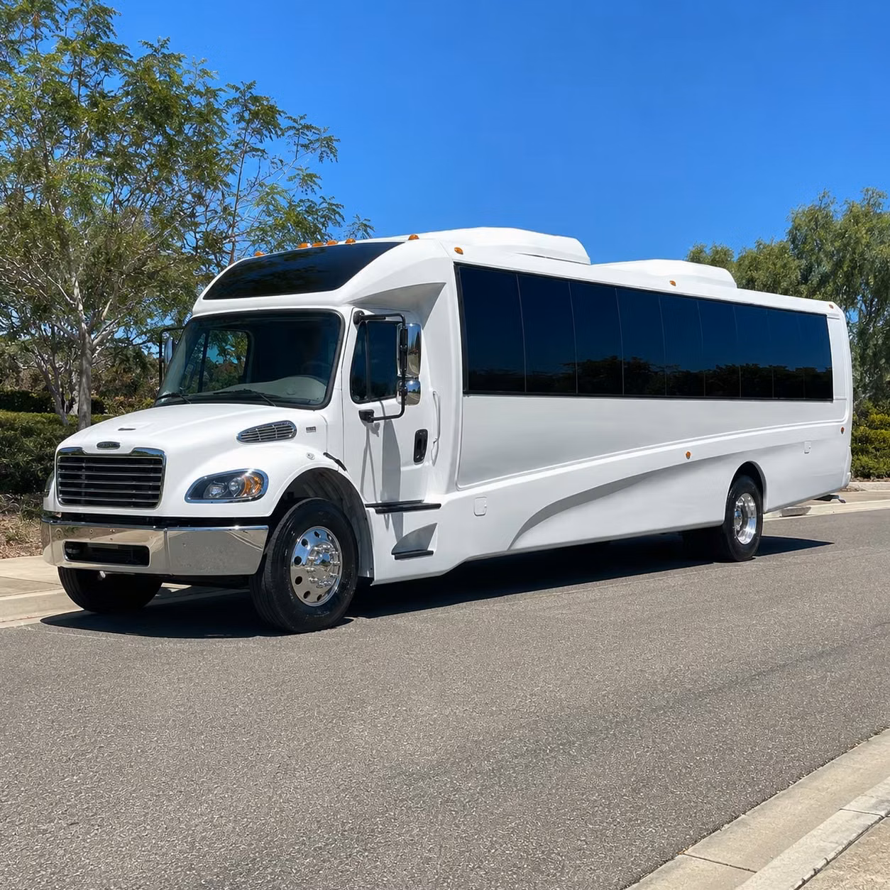25 passenger minibus
