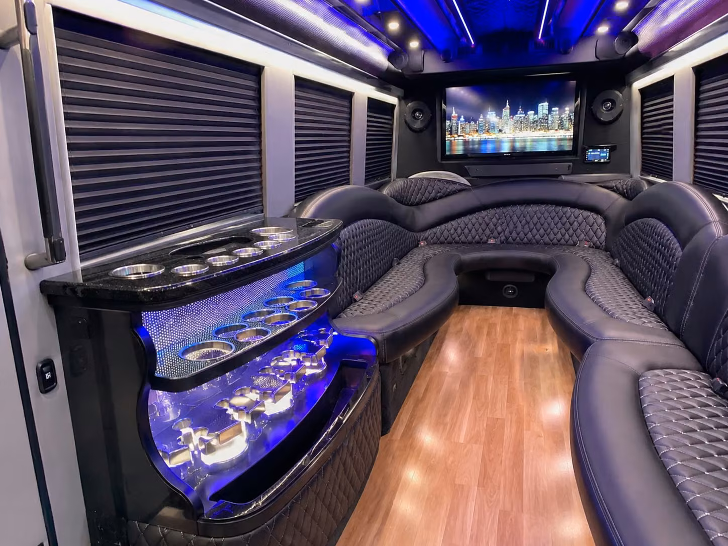 bachelorette party bus rentals in rochester minnesota