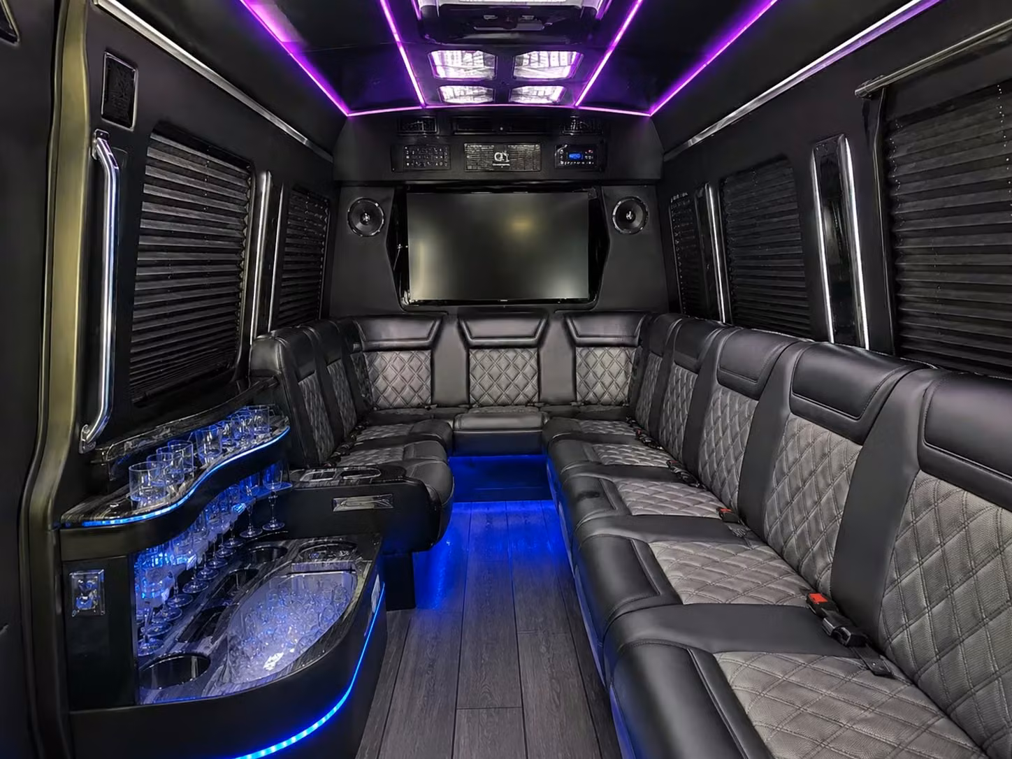 bus rental options for rochester trips