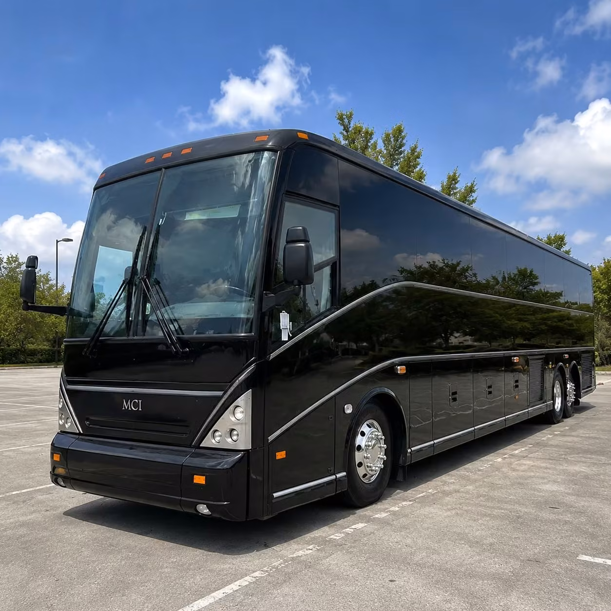 charter bus shuttles for mayo clinic events and medical conferences in rochester