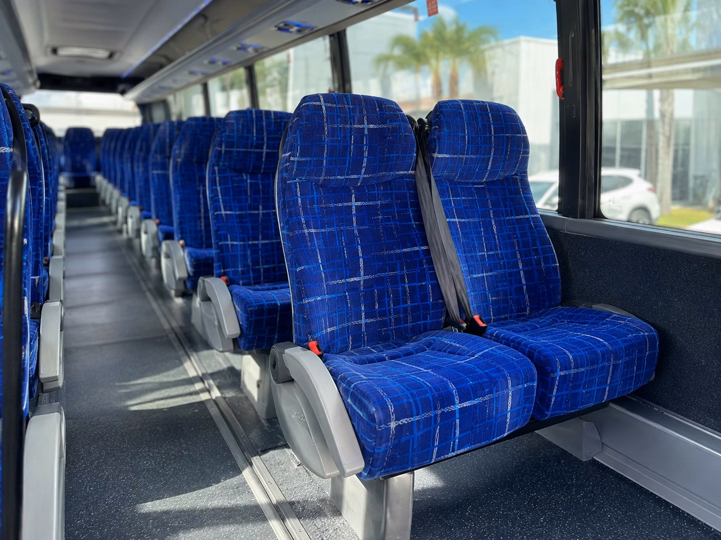 for easy transportation to minnesota wild and twins games from rochester